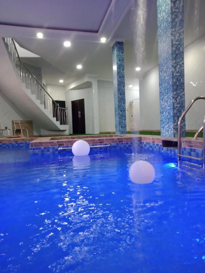 Villa Zamrud Avane Sampal ภายนอก รูปภาพ